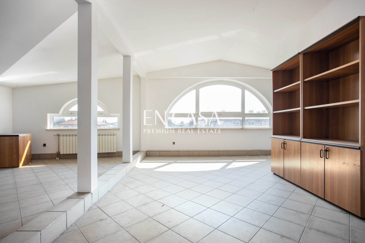 Commercial space Sale Raszyn Al. Krakowska&nbsp;ave. 8